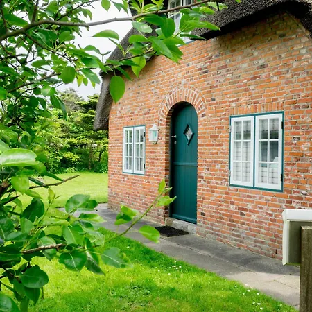Friesenhaus Dose 2 * Suderende (Sylt)